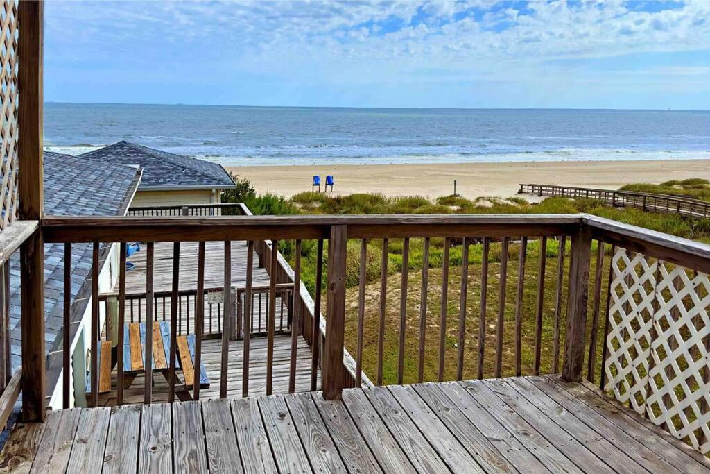 Apollo'S Escape: Your Serene Oceanfront Retreat Surfside Beach Exterior photo
